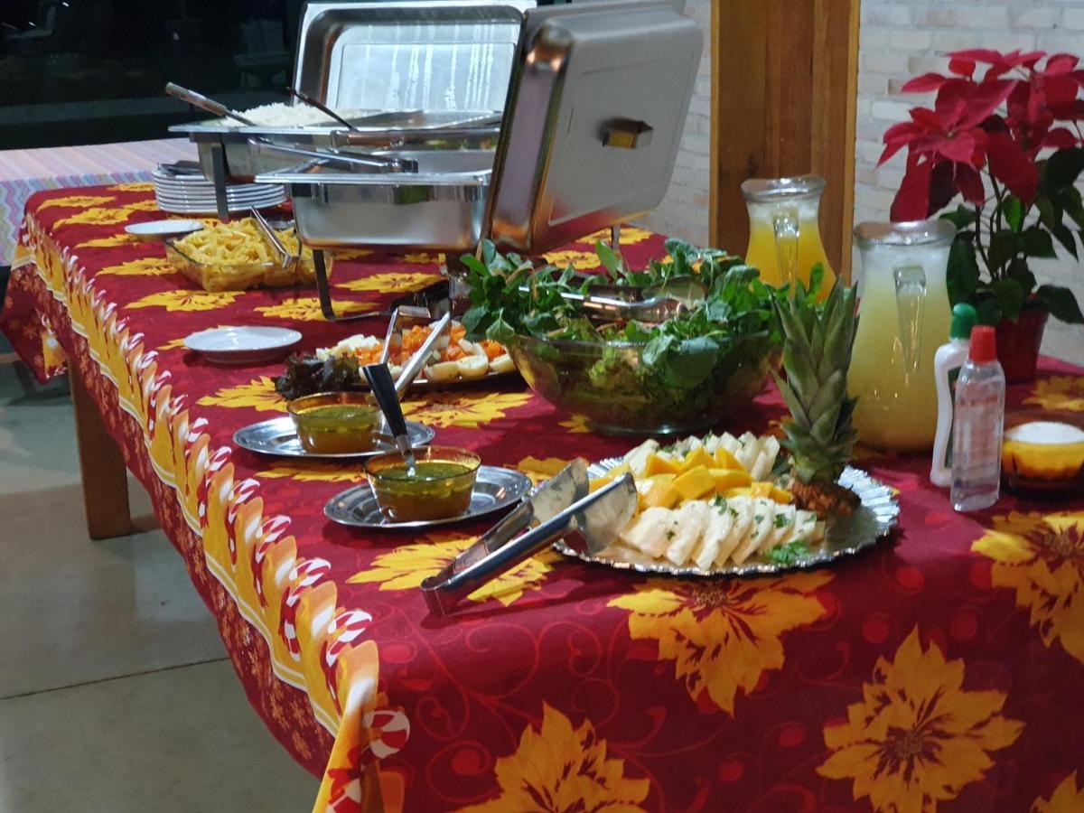 Espaço Casa Na Rocha Hotel São José dos Campos